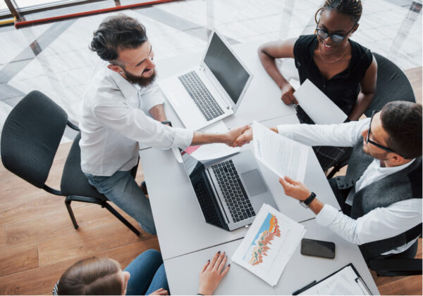 Revenue Share Sales Closers: The Smartest Way to Scale High-Ticket Sales Without Expanding Payroll